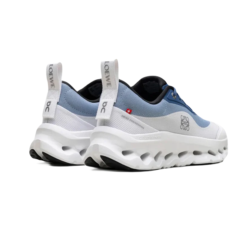 ON x LOEWE bleu